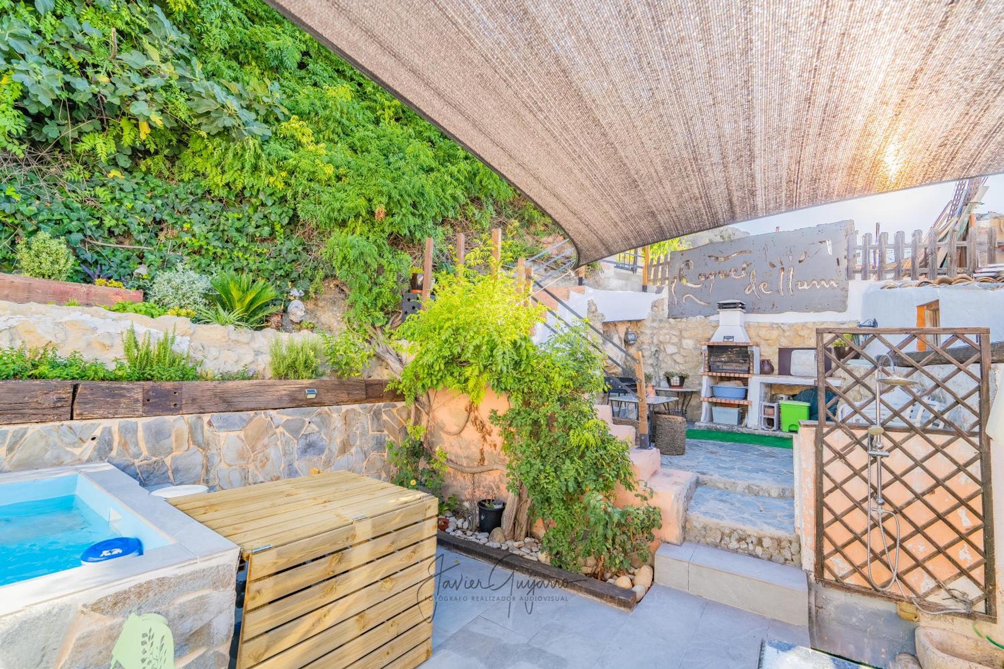 Vila Casa Cuquet De Llum Onil Exteriér fotografie